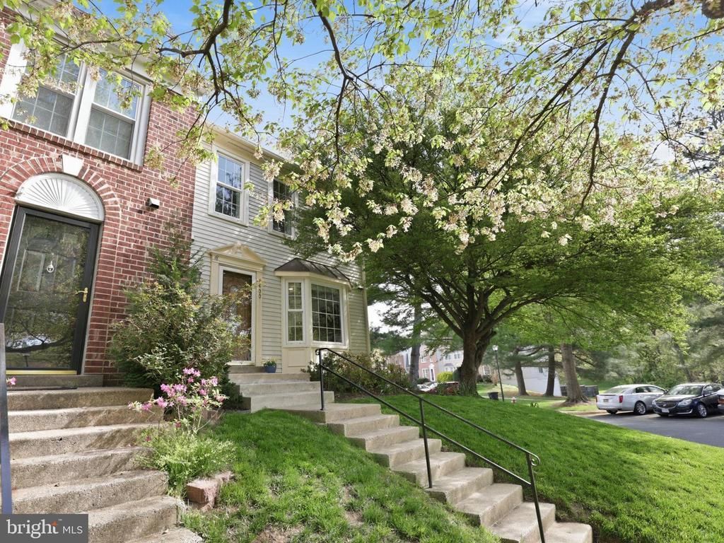 4400 Holly Avenue , Fairfax, VA 22030 Main Photo