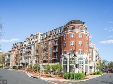 6900 FLEETWOOD ROAD , Unit 612, MCLEAN, VA 22101