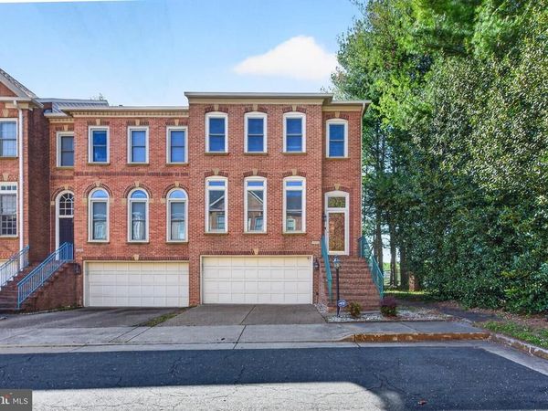 7522 CHRISLAND COVE, FALLS CHURCH, VA 22042