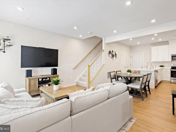 2437 SILVER LINE ALY, Unit 69A, HERNDON, VA 20171