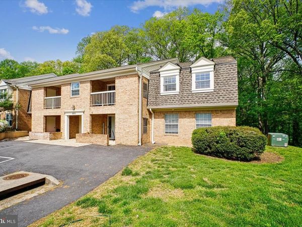 5800 COVE LANDING ROAD, Unit 304, BURKE, VA 22015