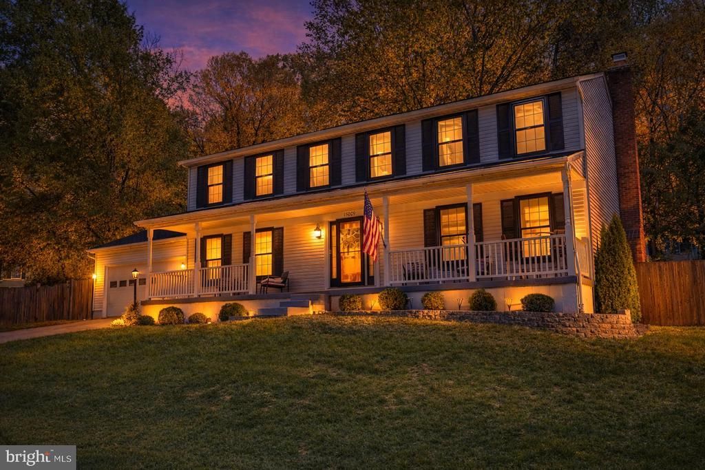 15009 WOODGLEN COURT, DUMFRIES, VA 22025