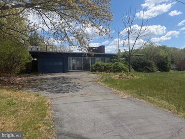 502 CHESTNUT AVENUE, ELKTON, VA 22827