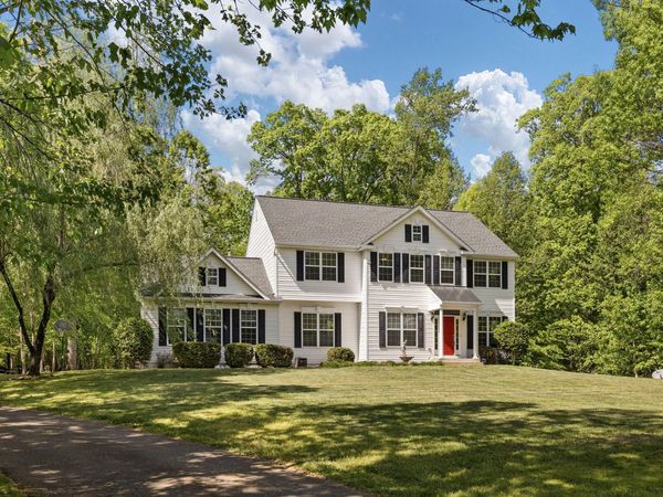 201 GENTLE BREEZE CIRCLE, FREDERICKSBURG, VA 22406