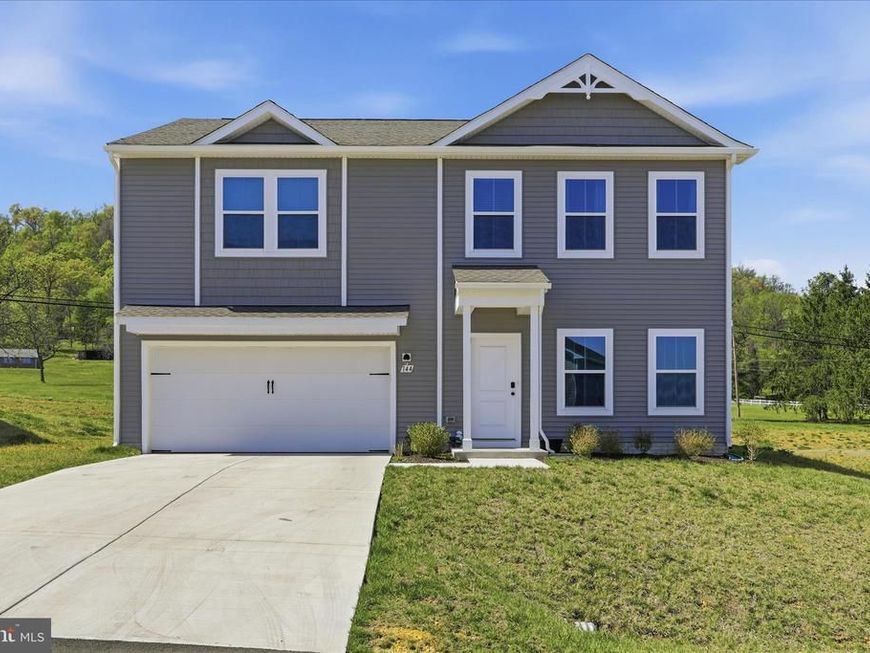 144 Scoter Rd, Hedgesville, WV 25427 Main Photo