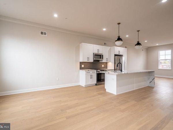 2723 LORRAINE COURT , PHILADELPHIA, PA 19131