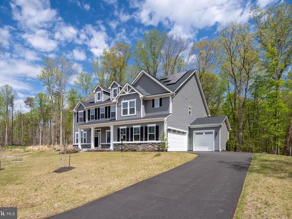 112 LAKE BLUFF COURT, FREDERICKSBURG, VA 22406