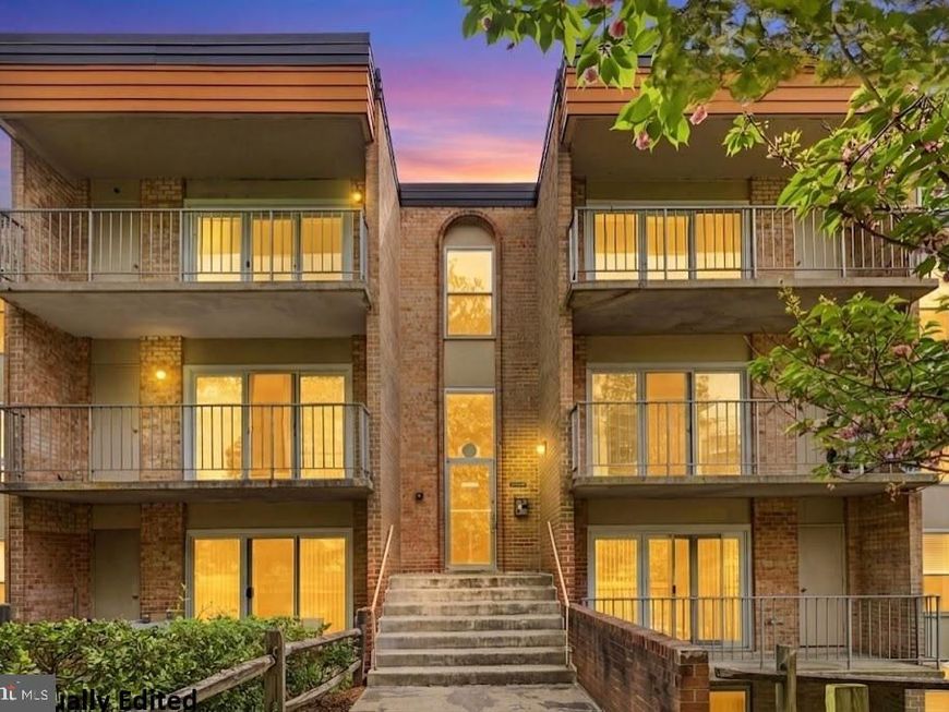 11911 Parklawn Drive, Unit 301, Rockville, MD 20852 Main Photo