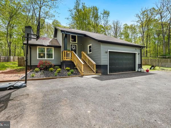 12021 PARKRIVER DRIVE, MANASSAS, VA 20112