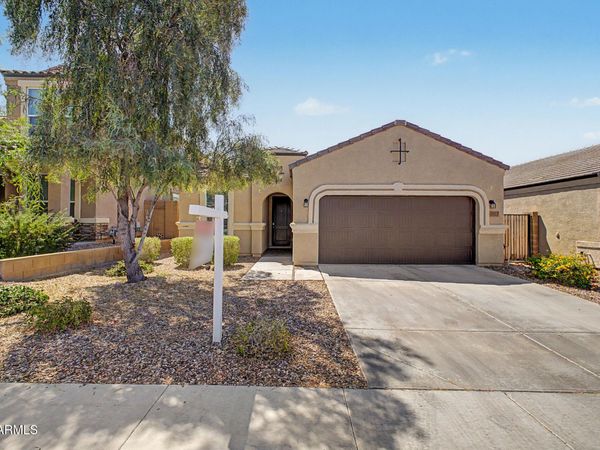 2011 W YELLOWBIRD Lane, Phoenix, AZ 85085