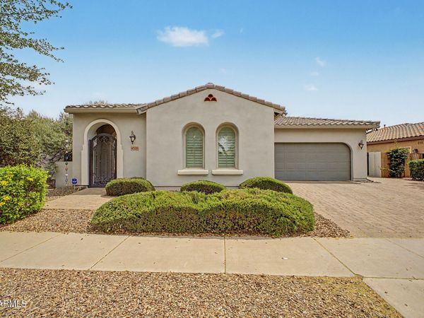 4526 E PORTOLA VALLEY Drive, Gilbert, AZ 85297