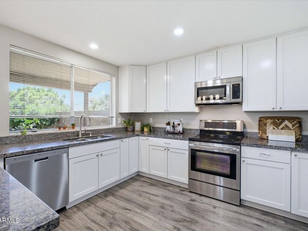 2865 E HERMOSA VISTA Drive, Mesa, AZ 85213