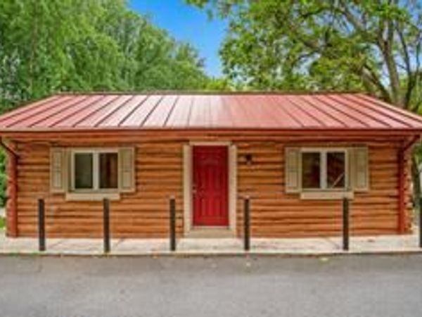 1080 GENERALS HIGHWAY , CROWNSVILLE, MD 21032