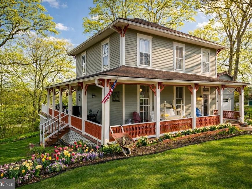 215 H Street, Mountain Lake Park, MD 21550 Main Photo