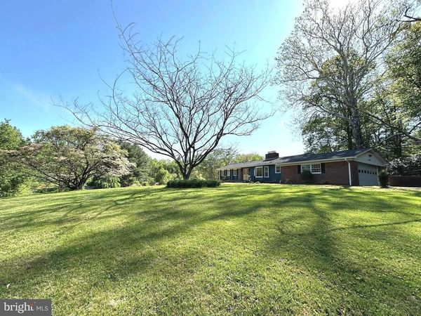 17821 POND ROAD, ASHTON, MD 20861