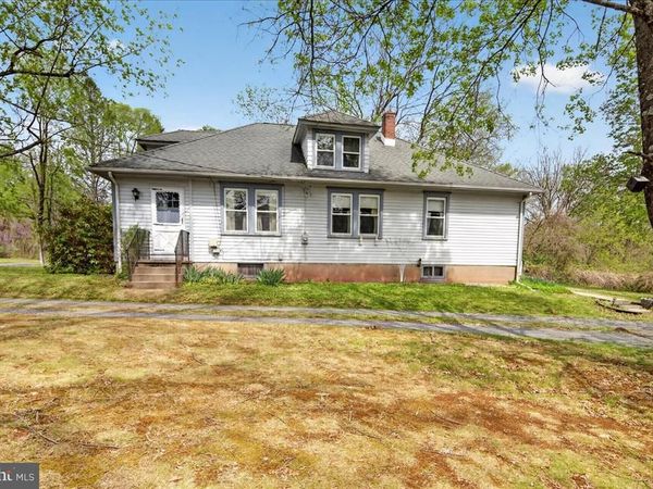 466 WASH CROSS PENN, TITUSVILLE, NJ 08560