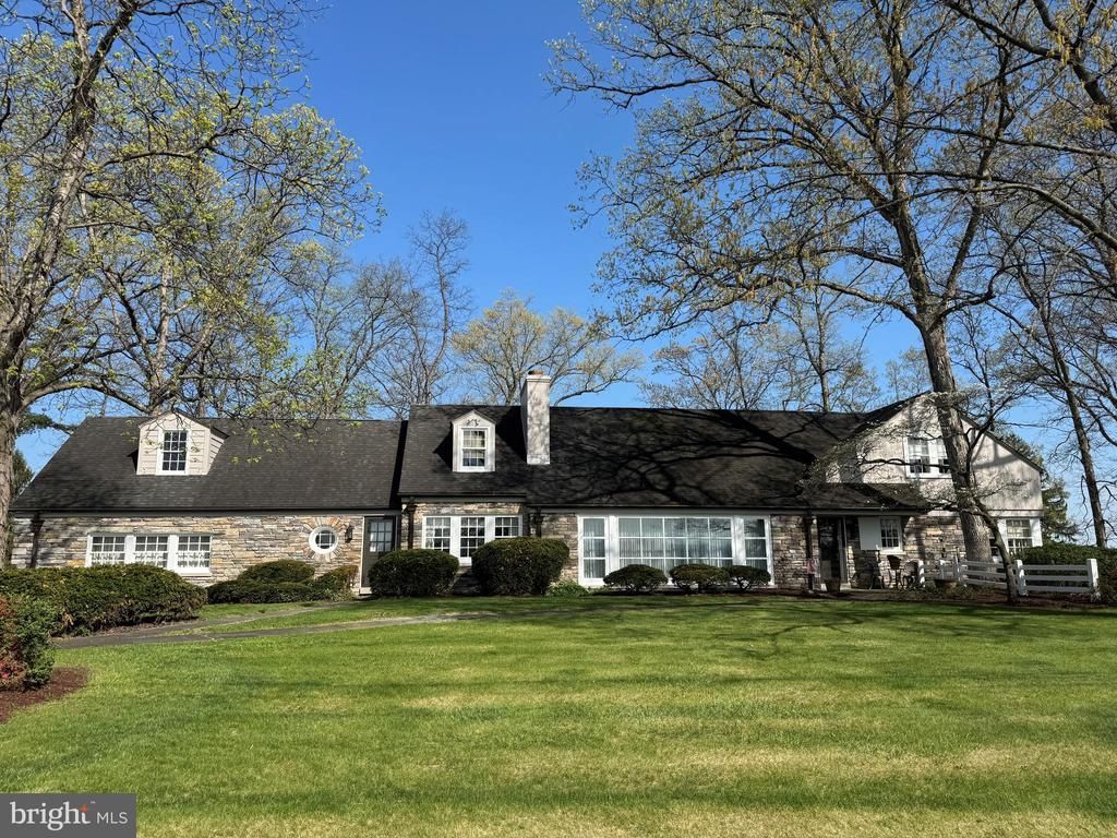 30 LONGVIEW DRIVE, GETTYSBURG, PA 17325