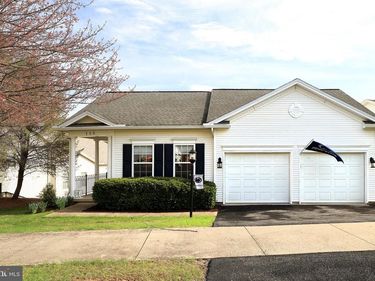 116 HONORS LANE, STATE COLLEGE, PA 16803