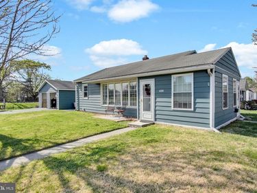 400 LINCOLN STREET , HUMMELSTOWN, PA 17036