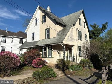 256 N ABERDEEN AVENUE, WAYNE, PA 19087