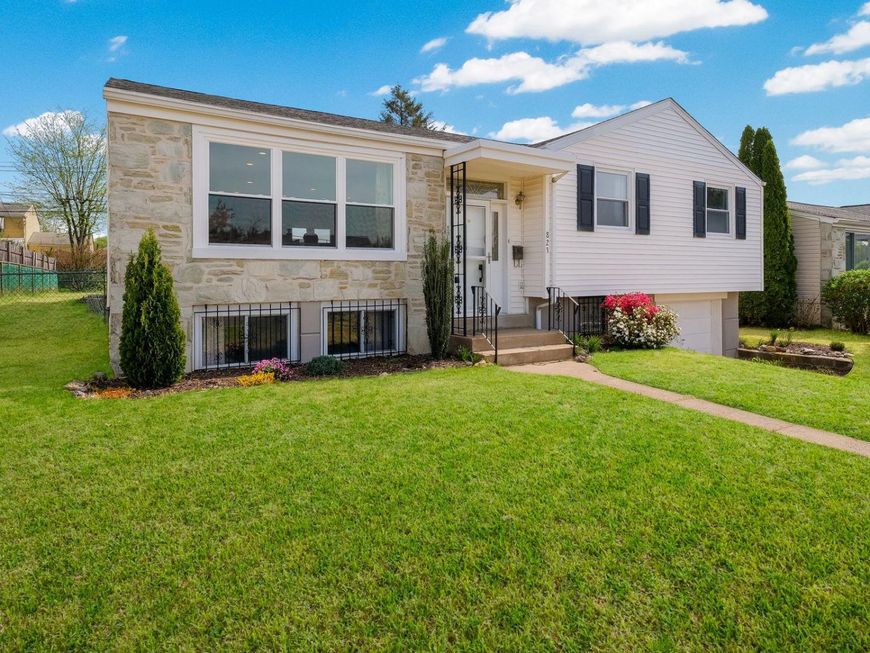 823 Regina Street, Philadelphia, PA 19116 Main Photo