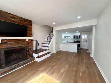 256 S ALDER STREET, PHILADELPHIA, PA 19107