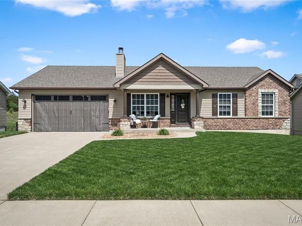 1618 Spring Mill Drive, Wentzville, MO 63385