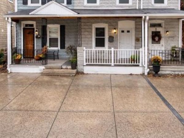 22 MAPLE STREET , CONSHOHOCKEN, PA 19428