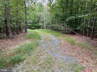 S. BLUE RIDGE TURNPIKE , ROCHELLE, VA 22738