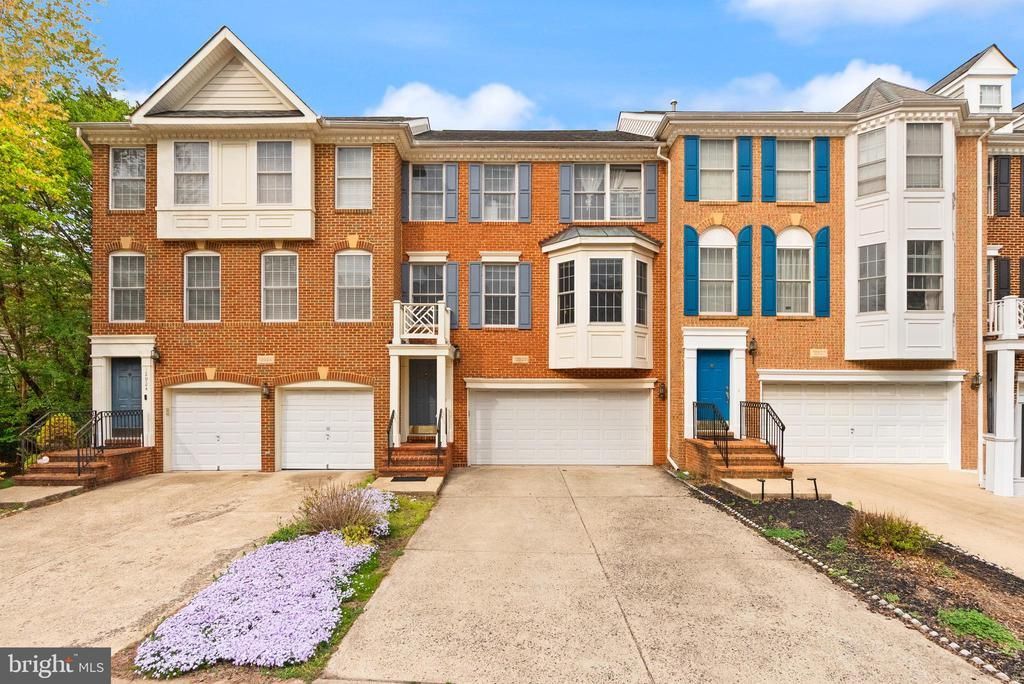 12922 Starters Lane , Fairfax, VA 22033 Main Photo