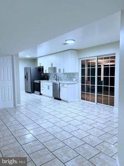 8186 Paper Birch Drive , Lorton, VA 22079 Main Photo