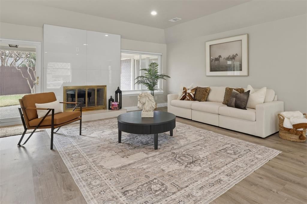 6350 Glennox Lane, Dallas, TX 75214 Main Photo