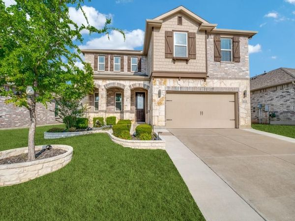 2612 Wayne Avenue, Aubrey, TX 76227