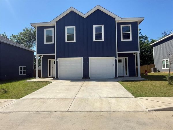 412 E 7th Street, Unit 2, Bonham, TX 75418