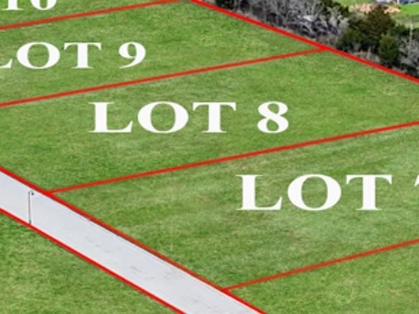 316 Chapel View Court , Heath, TX 75032