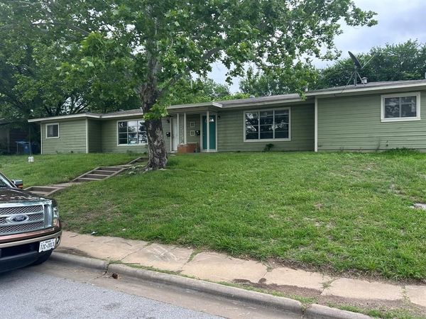 6 Pershing Drive, Denison, TX 75020