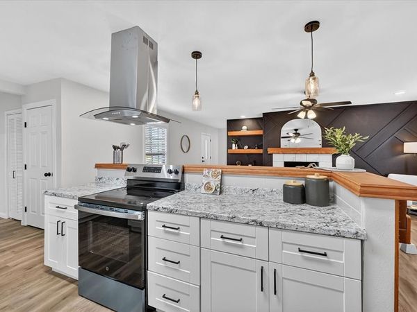 614 Bellevue Drive, Cleburne, TX 76033