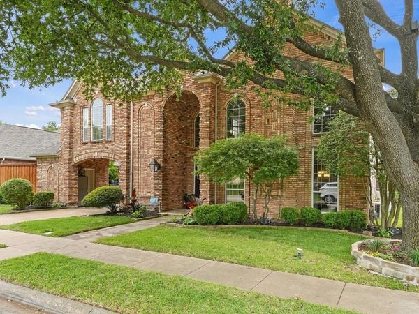 626 Creekbend Drive, Mesquite, TX 75149
