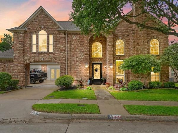 626 Creekbend Drive, Mesquite, TX 75149