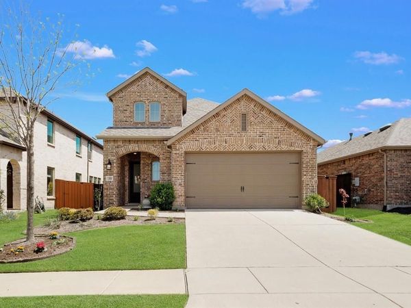 3504 Sweet Grass Drive , Aubrey, TX 76227