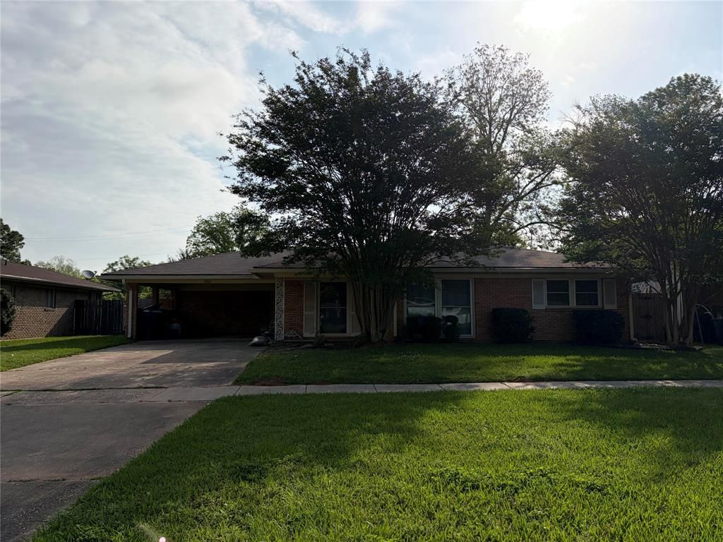 1521 Captain Shreve Drive , Shreveport, LA 71105 Main Photo