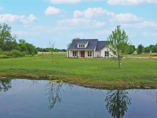 4656 County Road 1040 , Celeste, TX 75423