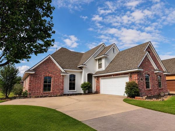 798 Dumaine Drive, Bossier City, LA 71111