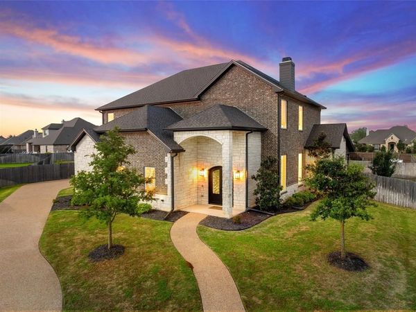 518 Stone Canyon Drive , Waco, TX 76657