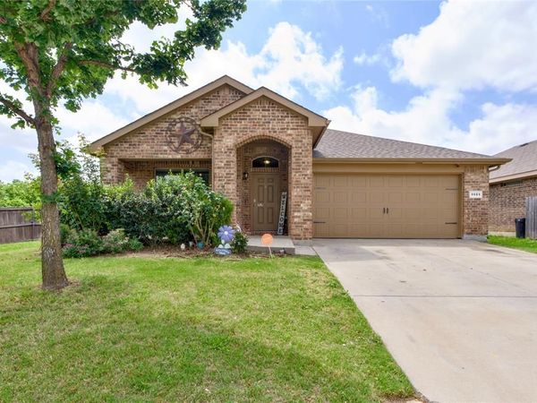 1101 Northampton Street, Fort Worth, TX 76134