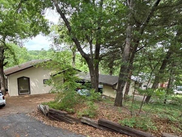 953 Tanglewood Trail , Pottsboro, TX 75076