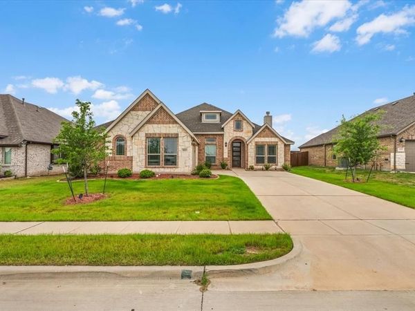 1021 Longbow Lane , Crowley, TX 76036