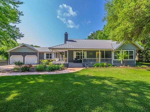 3992 Hartlee Field Road , Denton, TX 76208