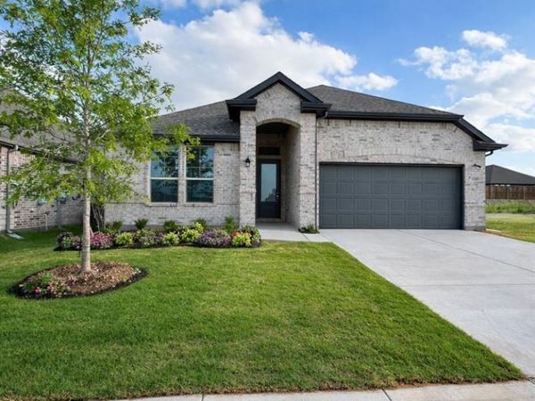 1310 Sundance Lane , Justin, TX 76247