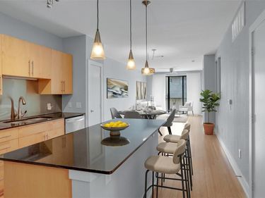 4333 Gilbert Avenue, Unit 215, Dallas, TX 75219